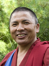 Khenpo3